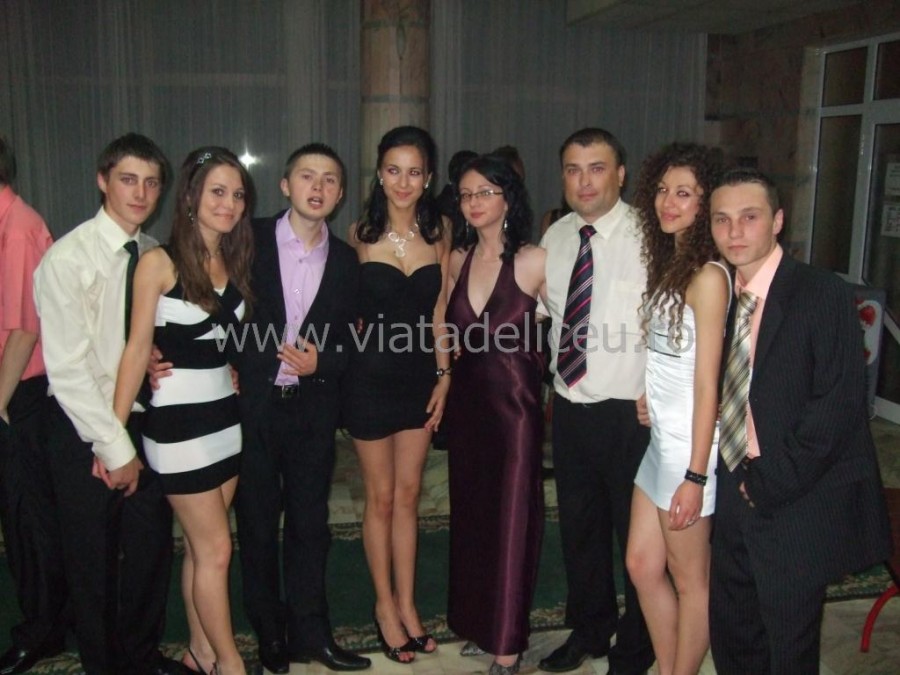 poze-banchet-liceul-stefan-procopiu-7