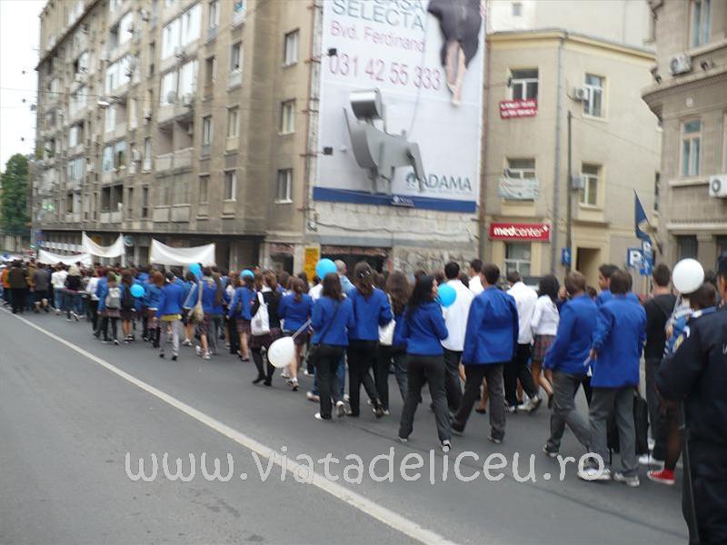 poze-parada-liceelor-3