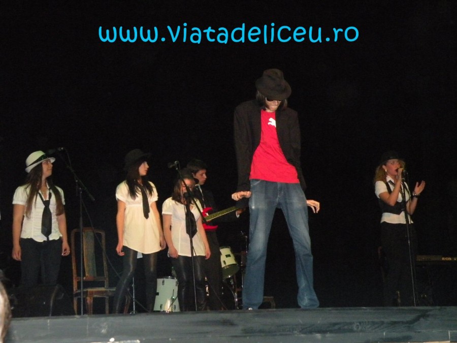 festivalul-national-de-arte-pentru-liceeni-florian-pittis-15