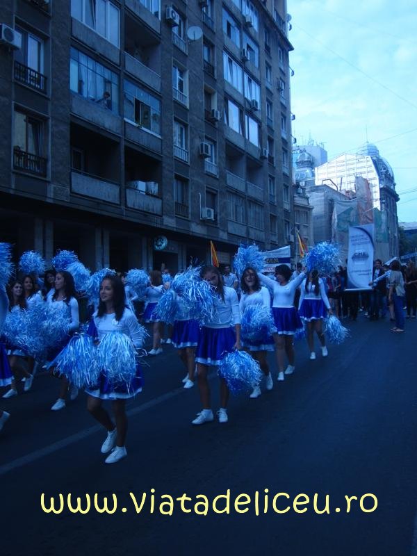 poze-parada-liceelor-2010-_21