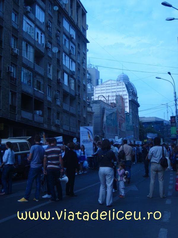 poze-parada-liceelor-2010-_22