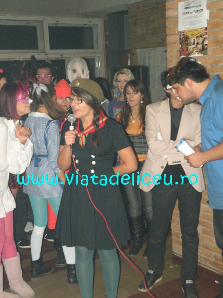 poze-de-la-petrecerea-de-halloween-facultatea-de-jurnalism-_05